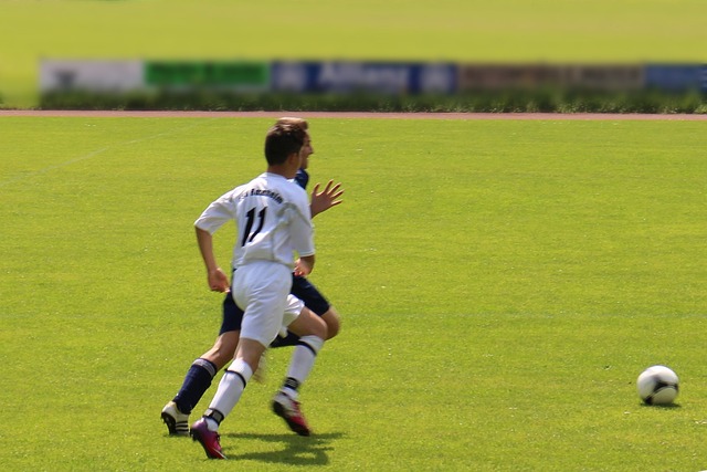 奥尼尔则投 奥尼尔则投